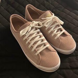 KEDS size 8 never used, color light pink